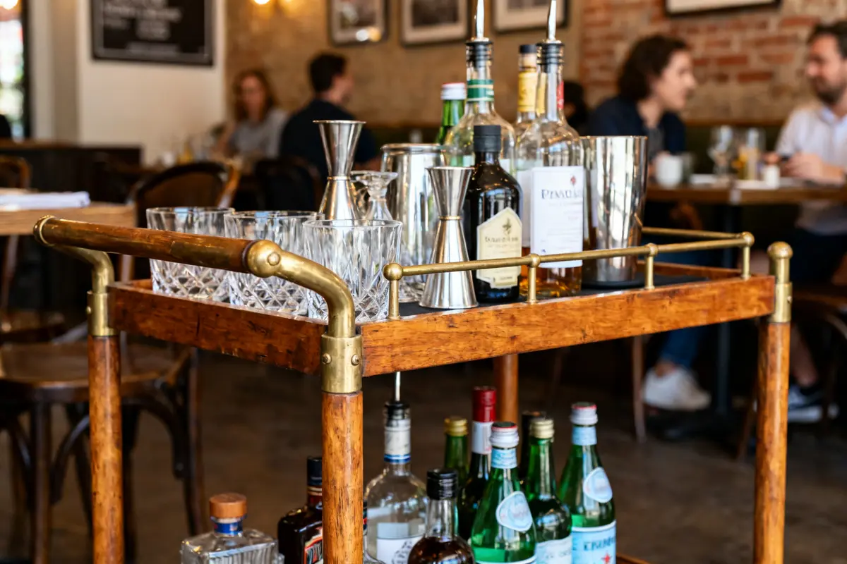 Vintage Bar Cart Guide: Mid-Century & Antique Styles to Love